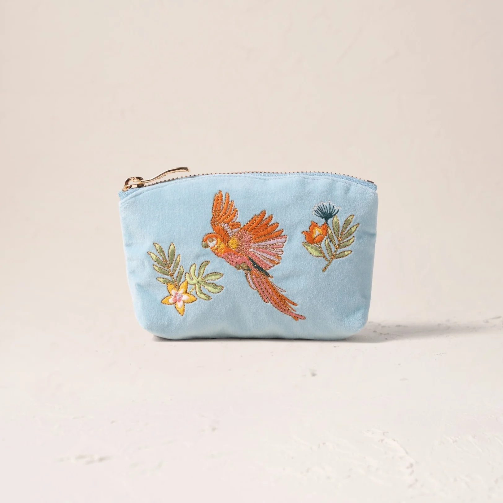 Elizabeth Scarlett Flying Parrots Gift Set - Image 2