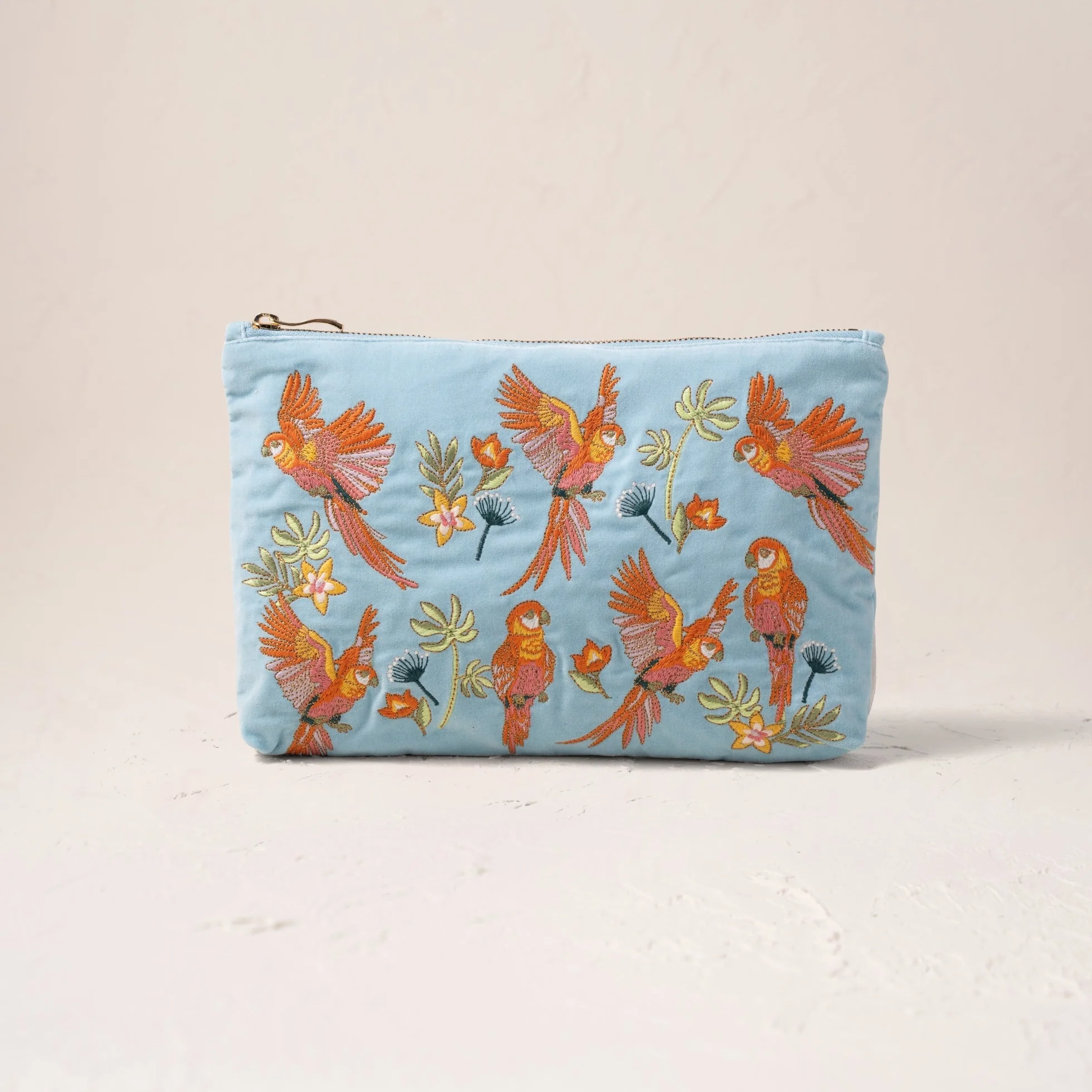 Elizabeth Scarlett Flying Parrots Gift Set - Image 6