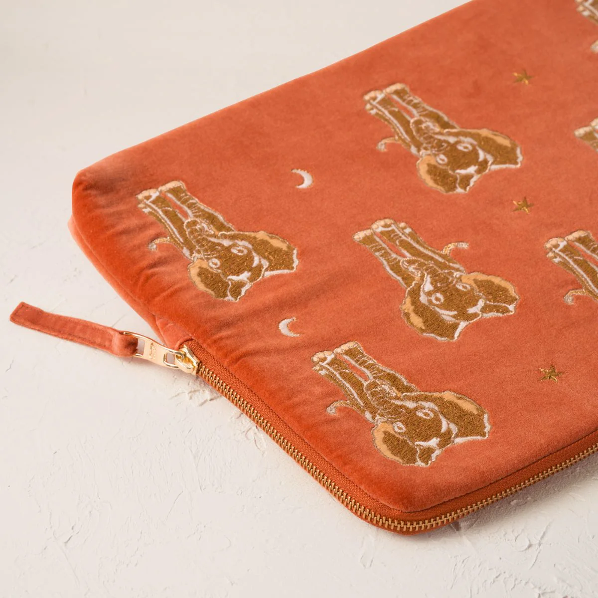 Golden Elephants Laptop Case - Large - Rust - Image 3