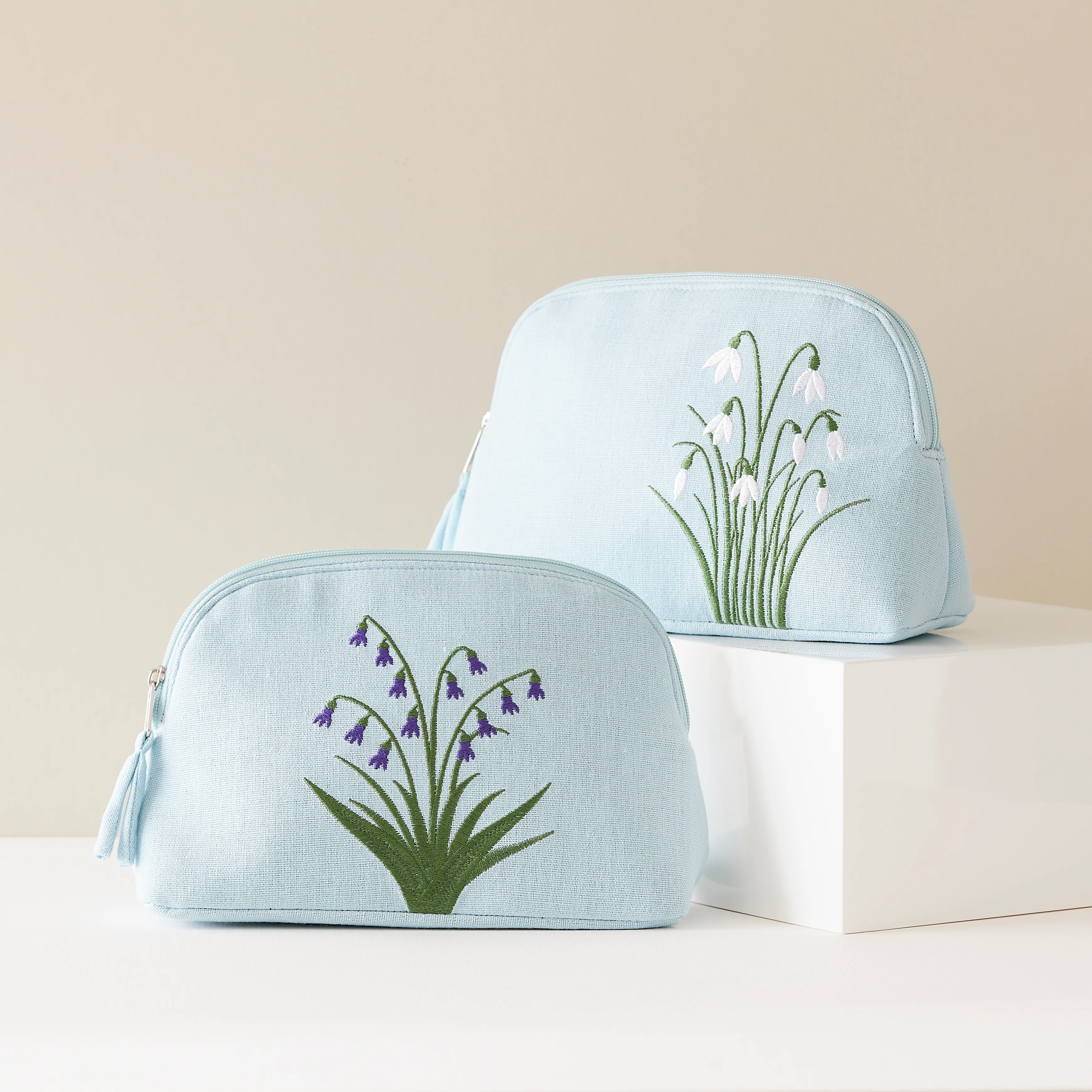 Cosmetic Case - Snowdrop