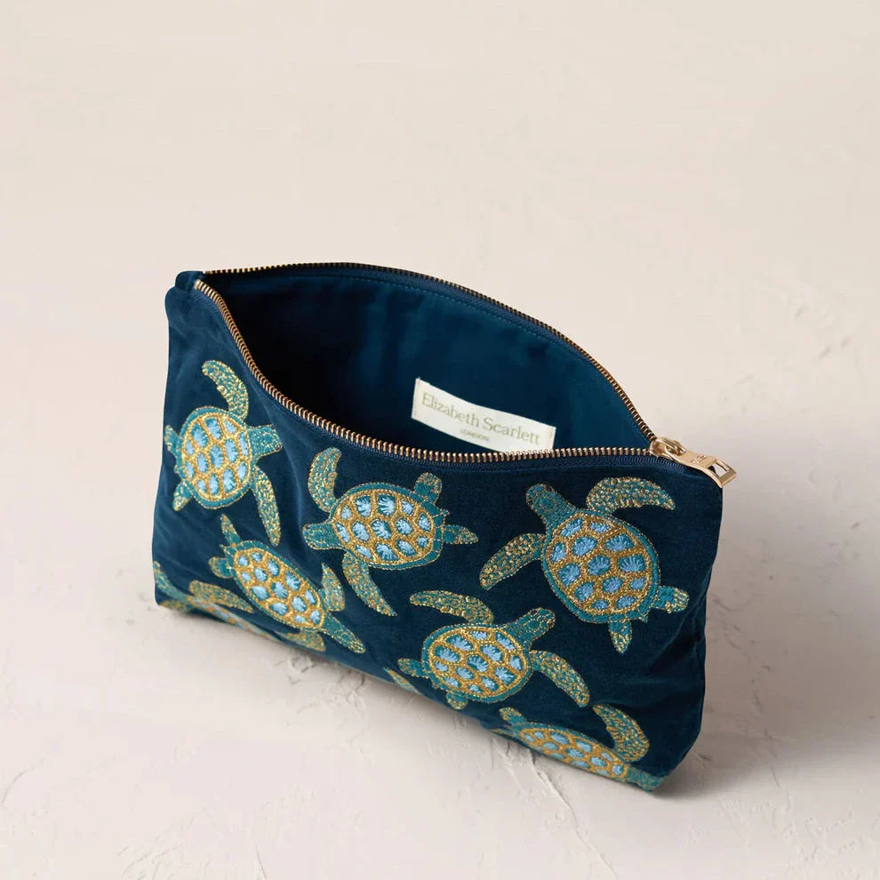 Turtle Everyday Pouch - Marine Navy - Image 6