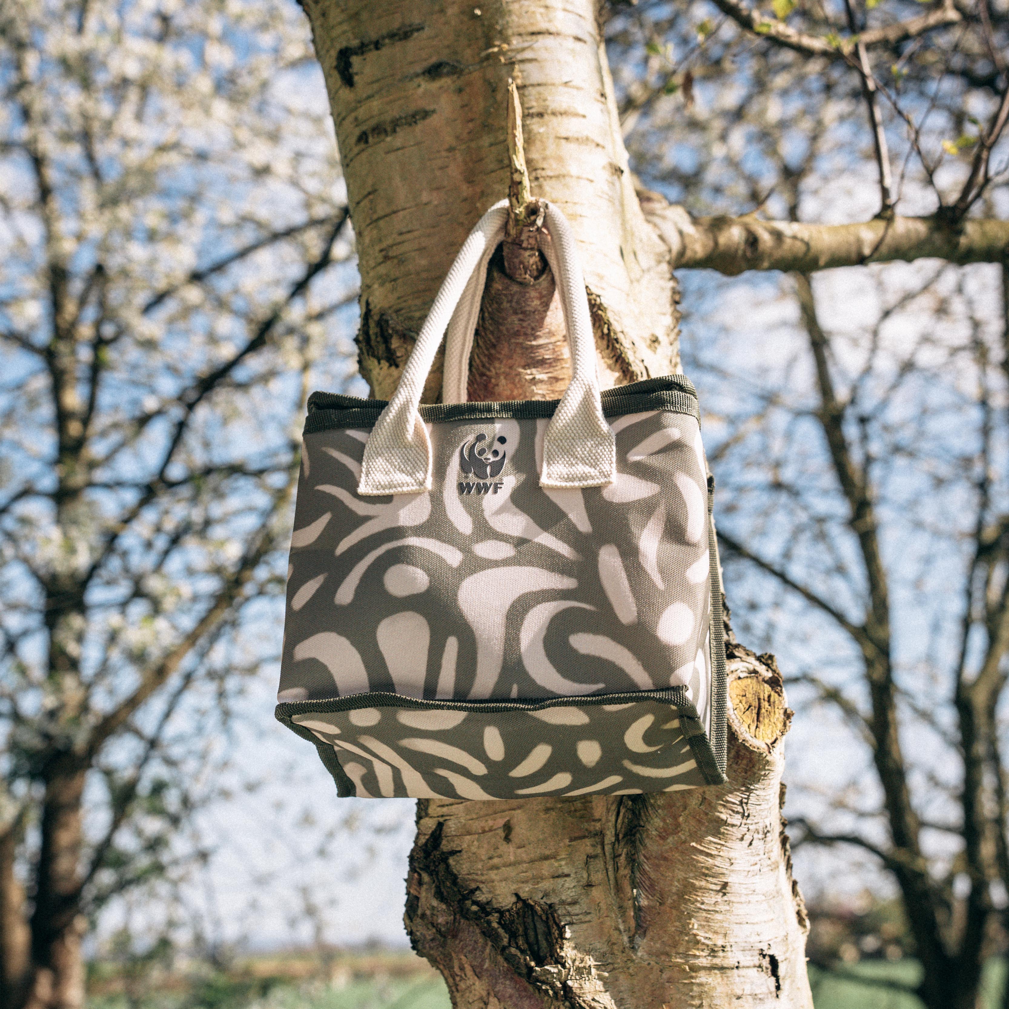 Whispers Of Nature Box Insulated Bag - Image 4