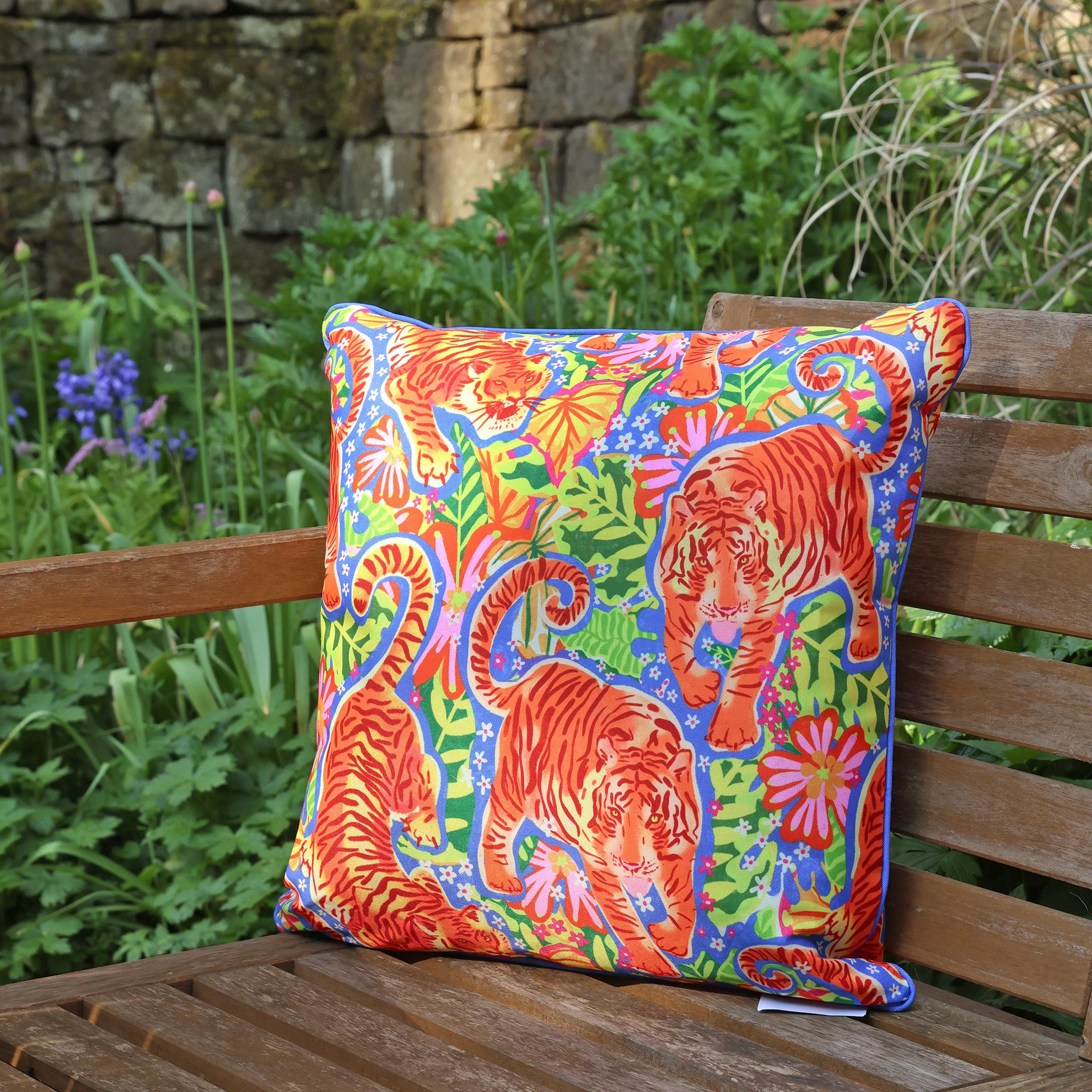 WWF Jungle Roar Cushion - Image 5